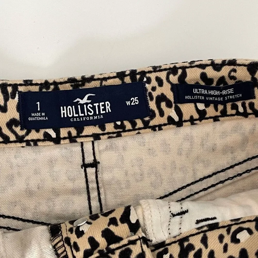 Hollister Ultra High Rise Button Fly Mini Skirt (Leopard) - 1/25